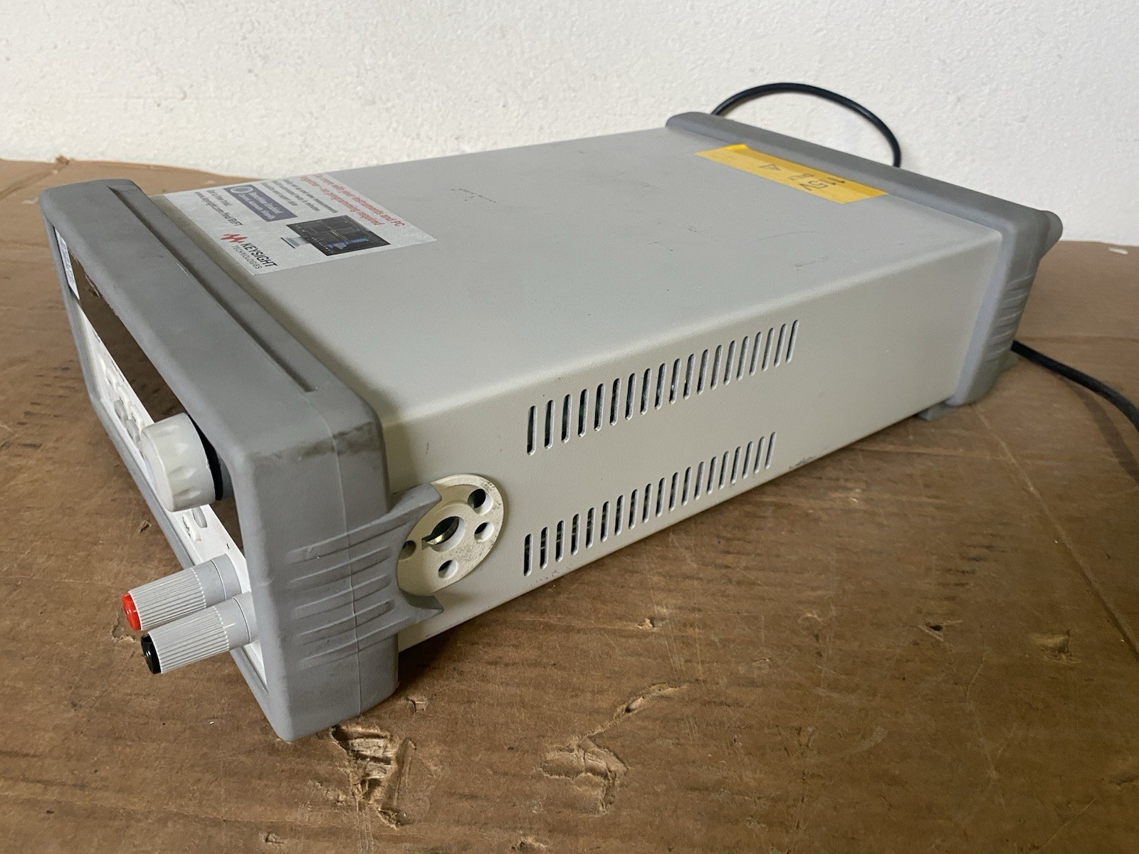 Genuine HP Keysight Agilent E3645A DC Power Supply 35V 2.2A 60V 1.3A