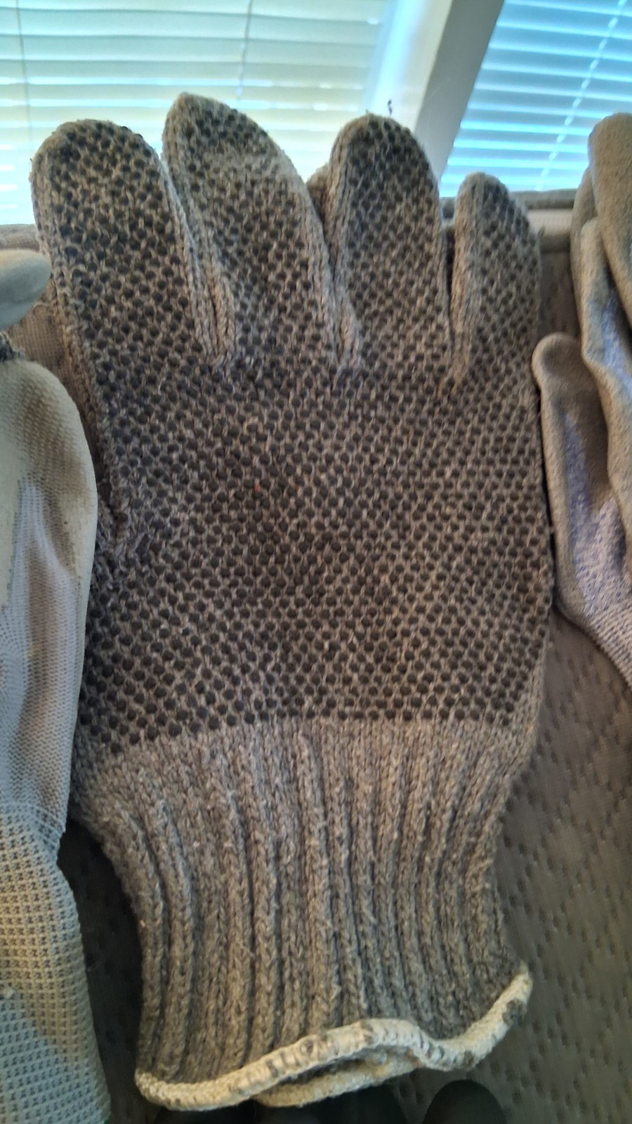 Eight random pair of gloves