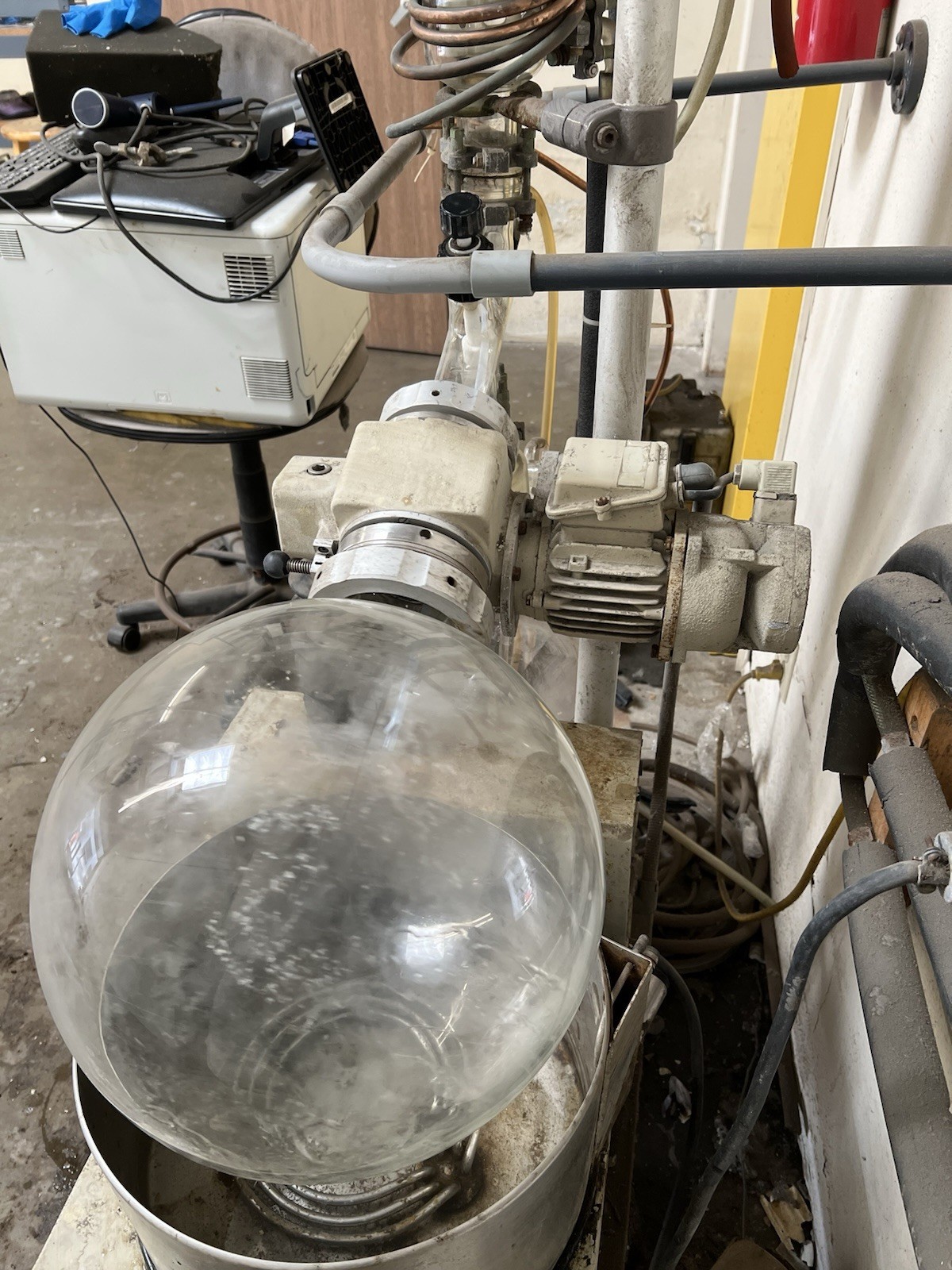 Buchi Rotavapor R-151 Rotary Evaporator w/ Glassware 10L 10000ml