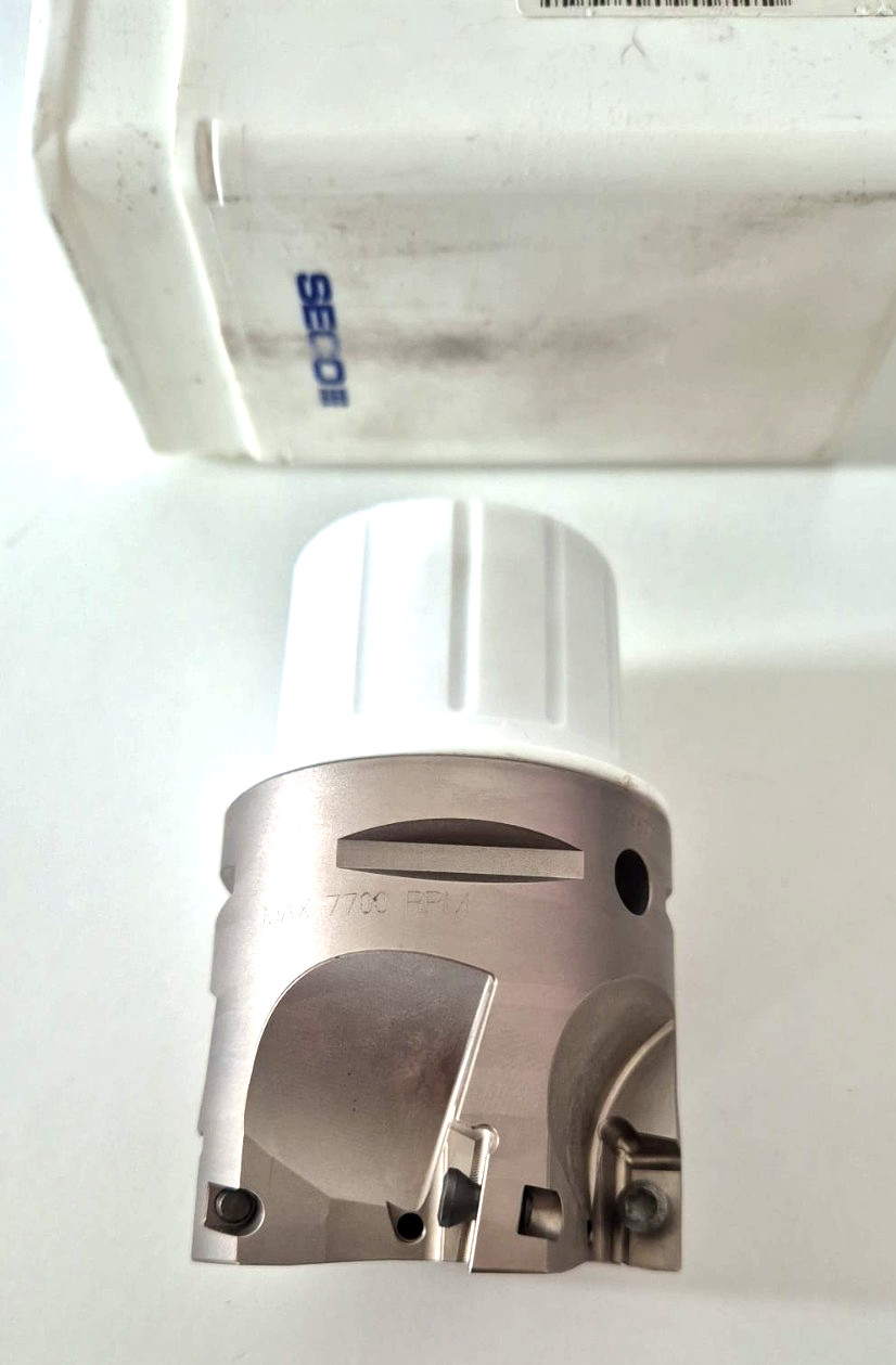 SECO C6-R217.69-066-18-5AN Radial Angle Indexable Square Shoulder Face Mill
