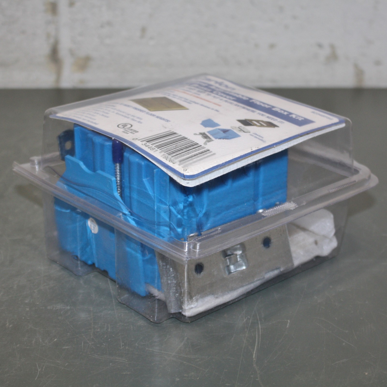 T&B Carlon Adustable Floor Box B234BFBB, 2-Gang, Brass, Plastic, 34 cu in