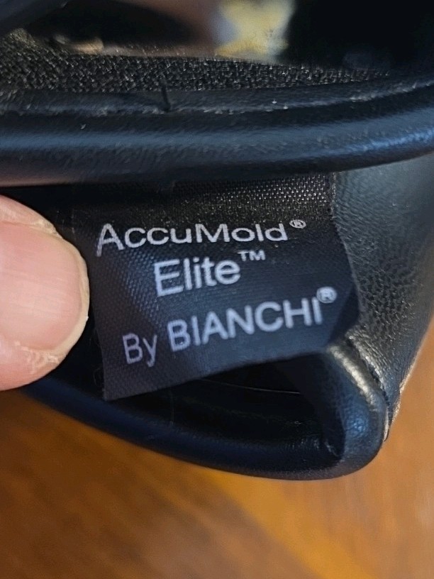 Bianchi AccuMold Elite Universal Leather Radio Holder with Swivel