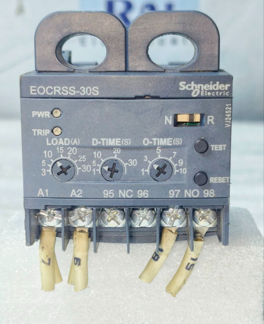 SCHNEIDER ELECTRIC EOCRSS-30S ELECTRONIC OVERCURRENT RELAY 3-30A 24-240V AC/DC