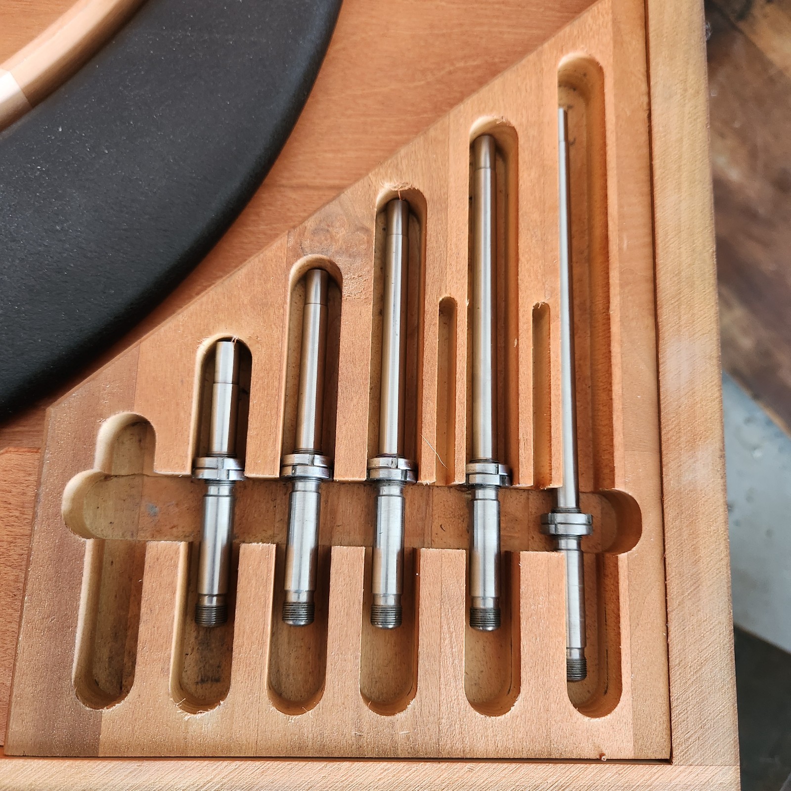 Starrett Micrometer Outside #724 12″-18″ Inch With Interchangable Heads