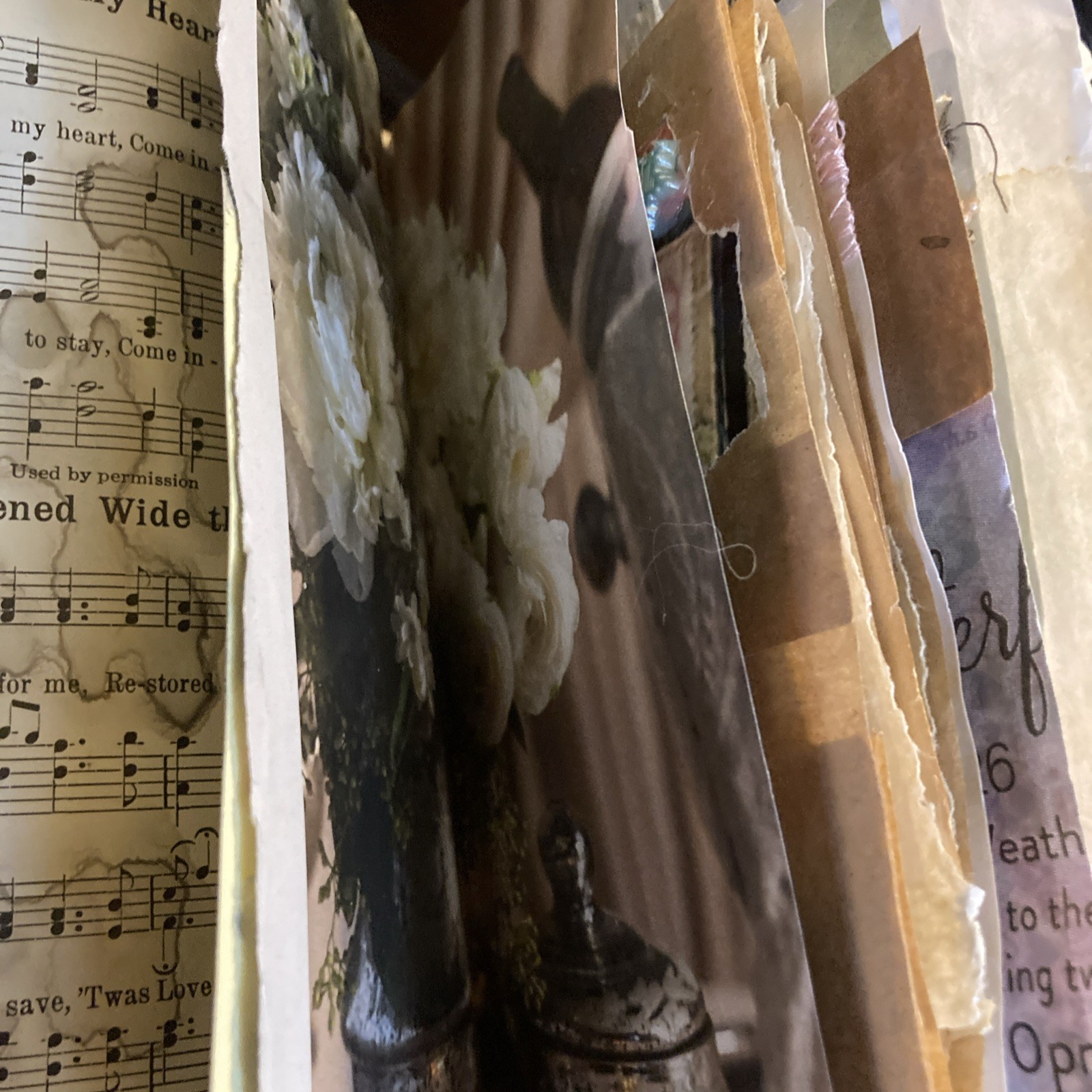 Junk Journal, Grungy, Blooming Table, Coffee Stain
