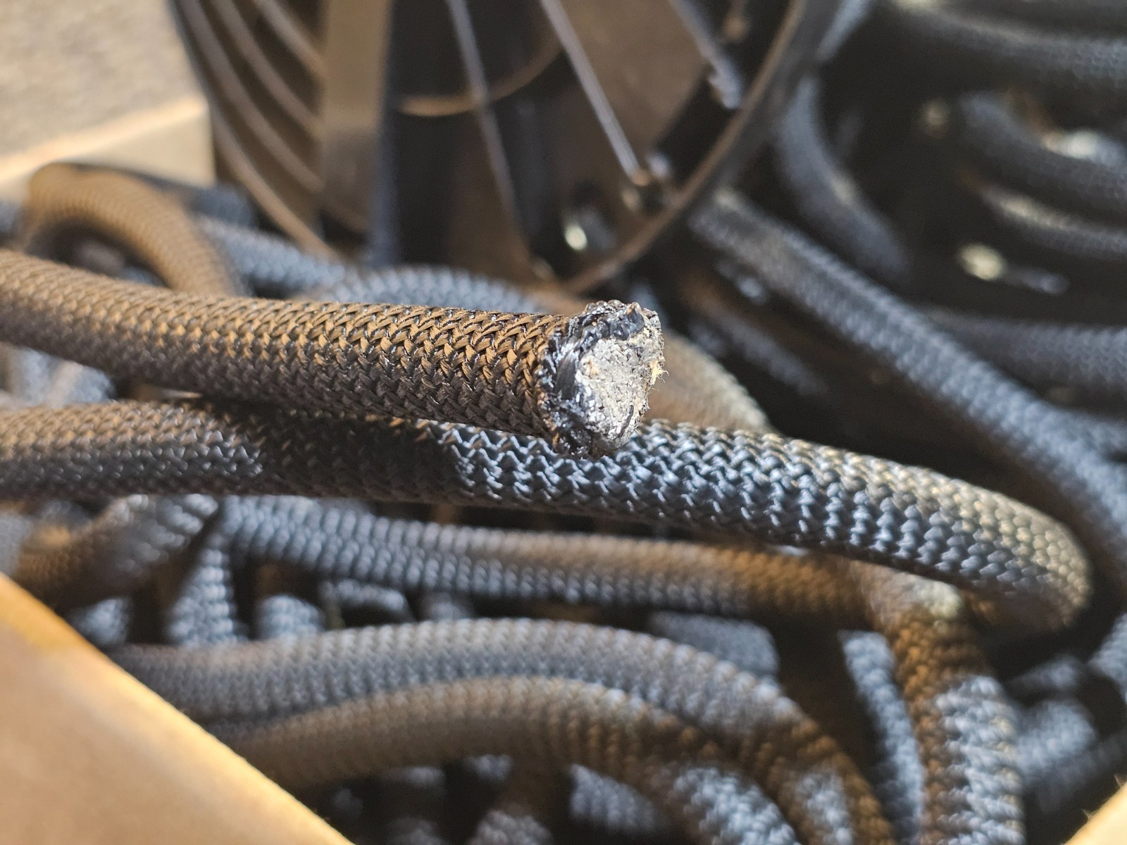 Black Polyester Bungee/Shock Cord 1/2 inch x 100 Foot Spool Marine Grade