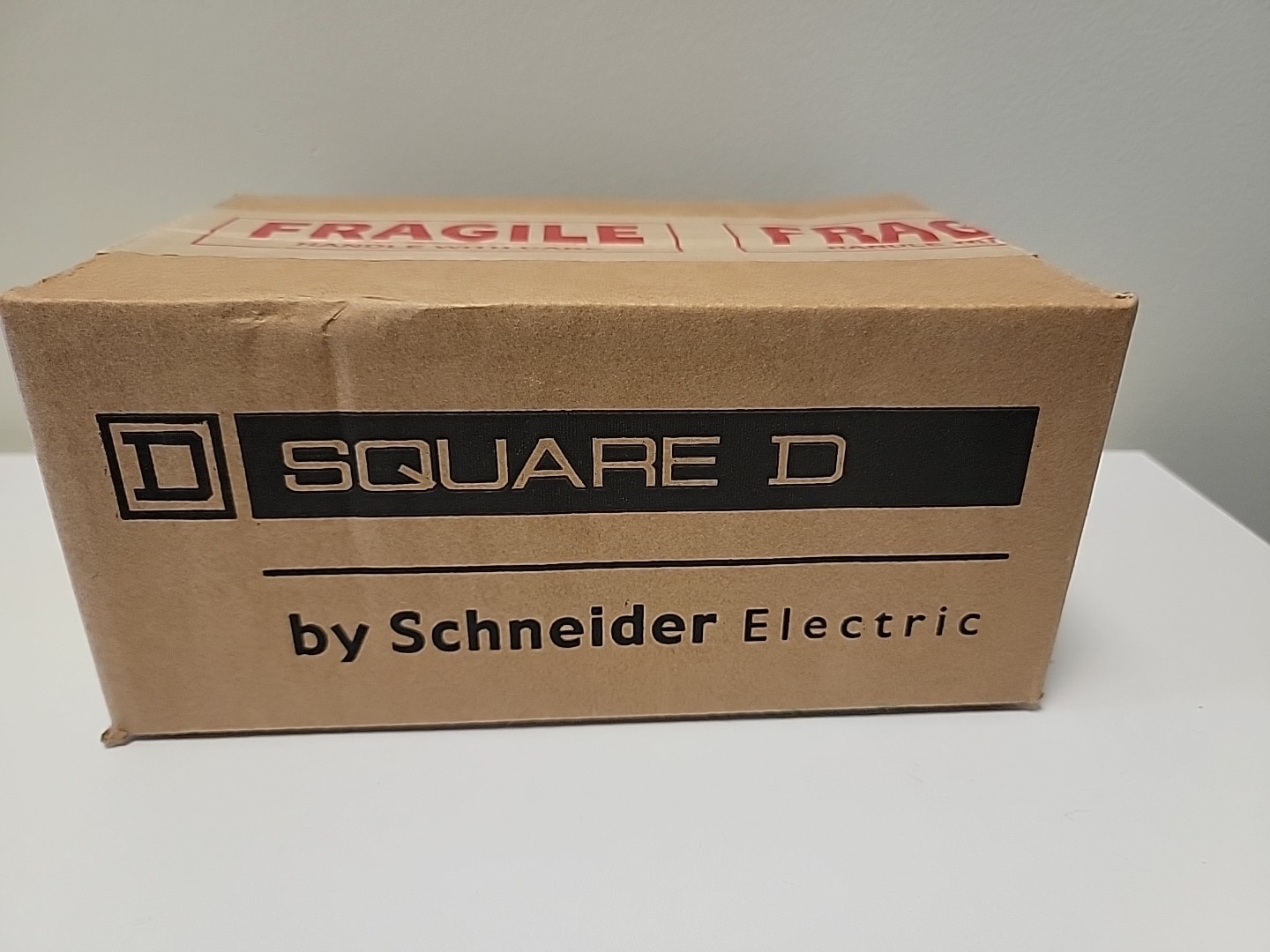 Square D EDB34030
