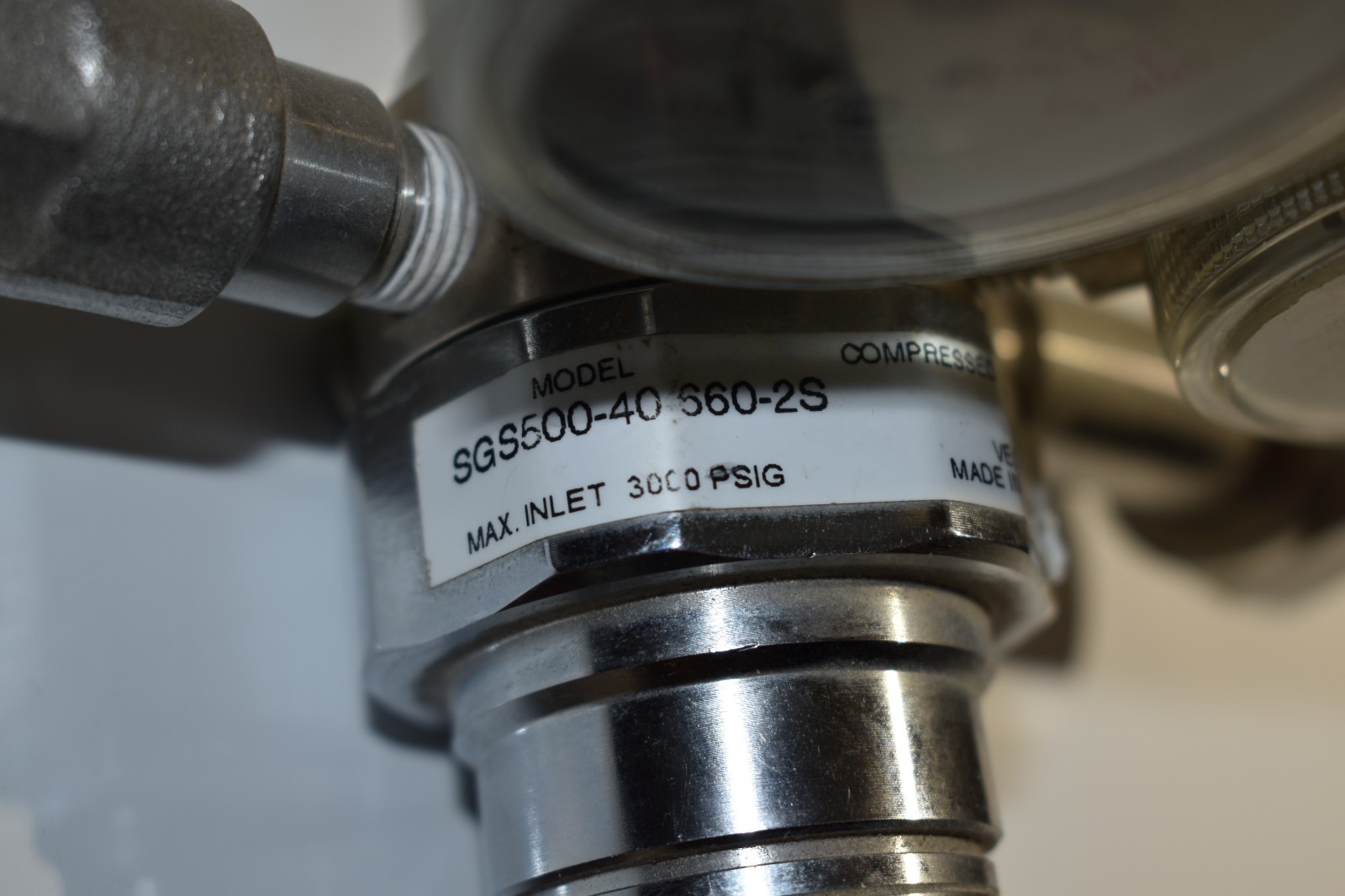 Victor High Purity Single Stage Compressed Gas Regulator SGS500-40-660-2S USA
