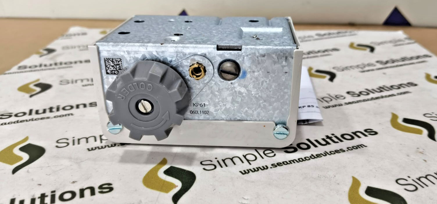 1PC-Danfoss 060L110266 Thermostat, KP61 6-14 mm IP30-NEW