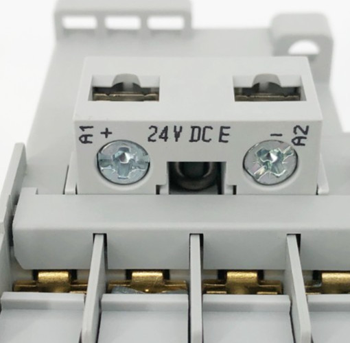 New Allen Bradley 700S-CF620EJC Ser. A Safety Control Relay 24VDC