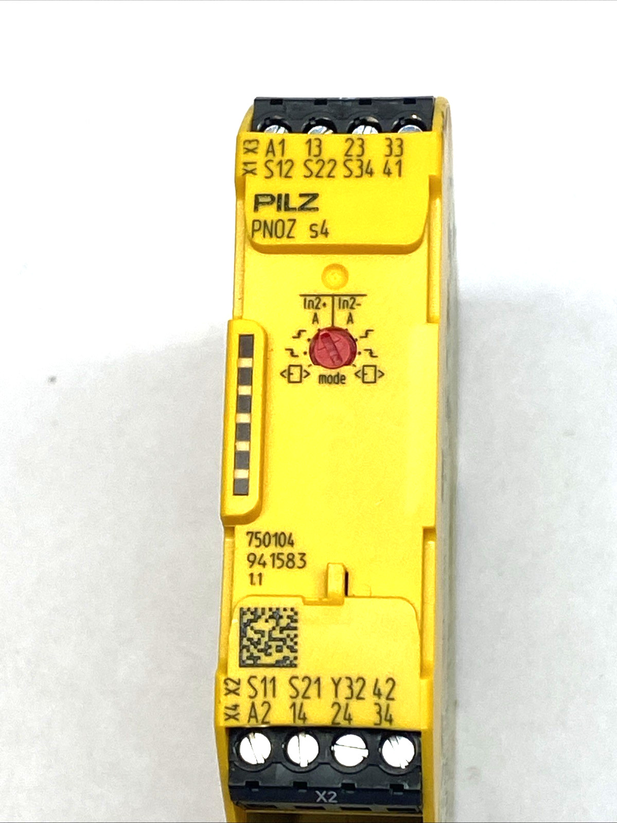 Pilz PNOZ s4 24VDC 3n/o 1n/c Standalone Sigma Safety Relay 750104