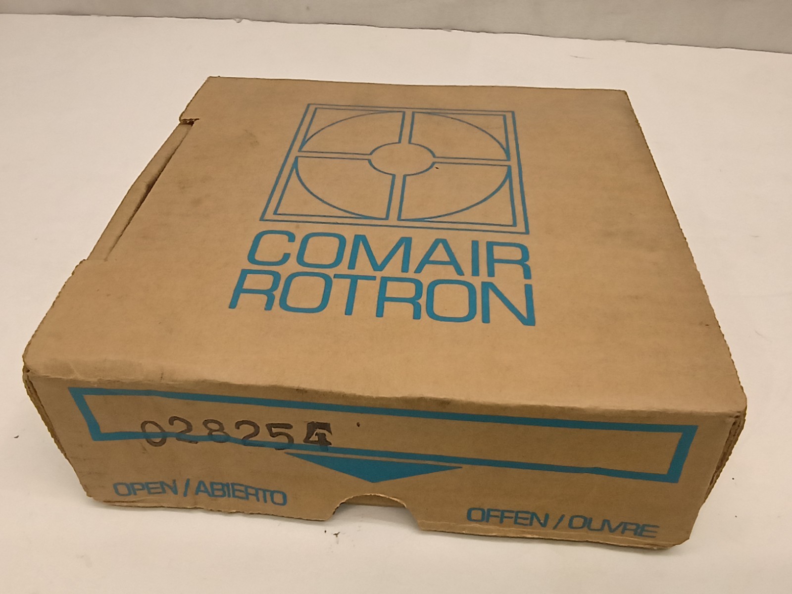 Comair Rotron Patriot PT2B3 028254 19028254A 115VAC 235CFM 172mm Fan NOS