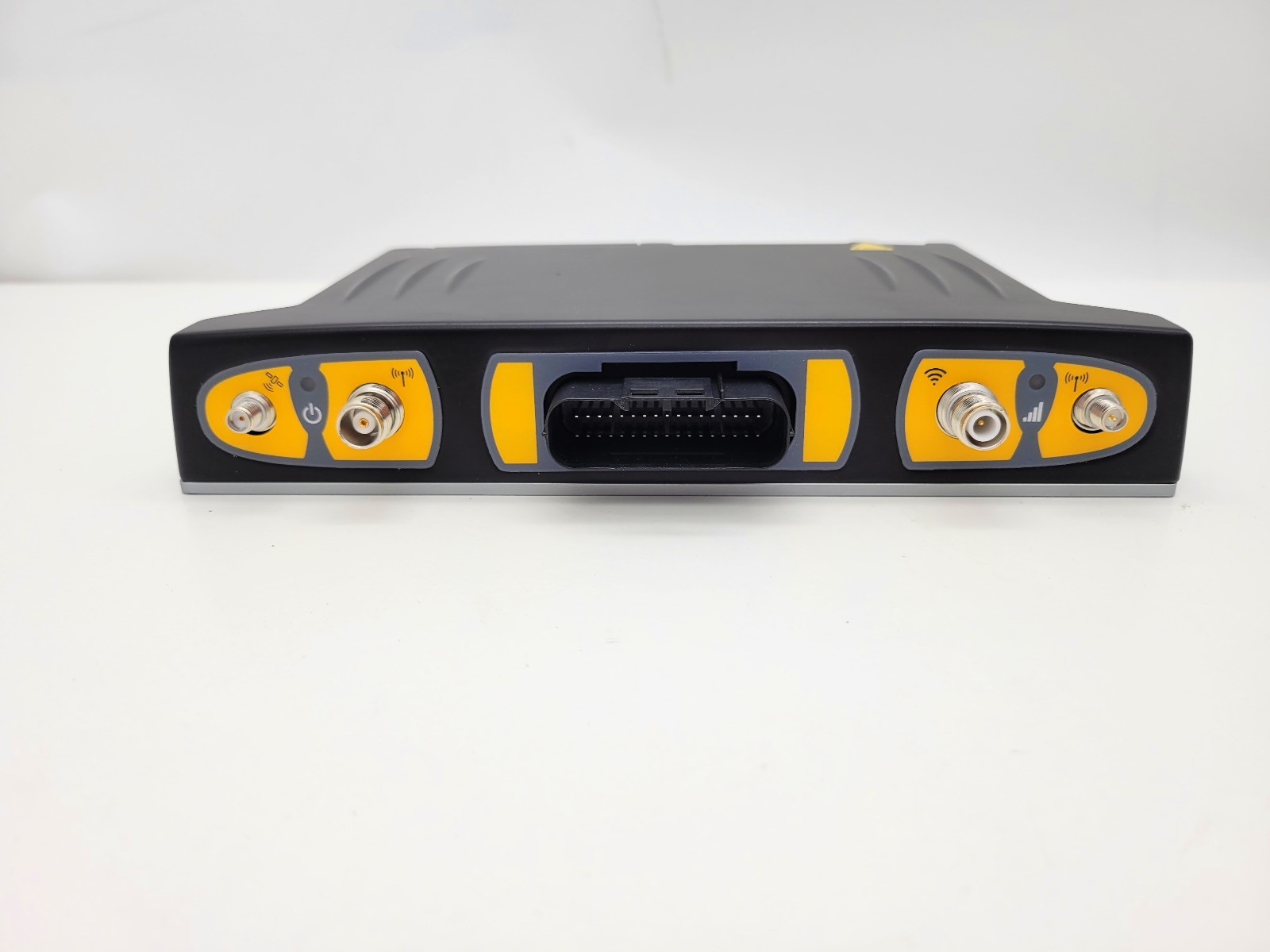 104950-61 Trimble CAT SNM941-61 Connected Site Gateway 4G LTE Wi-Fi Modem PLS62W