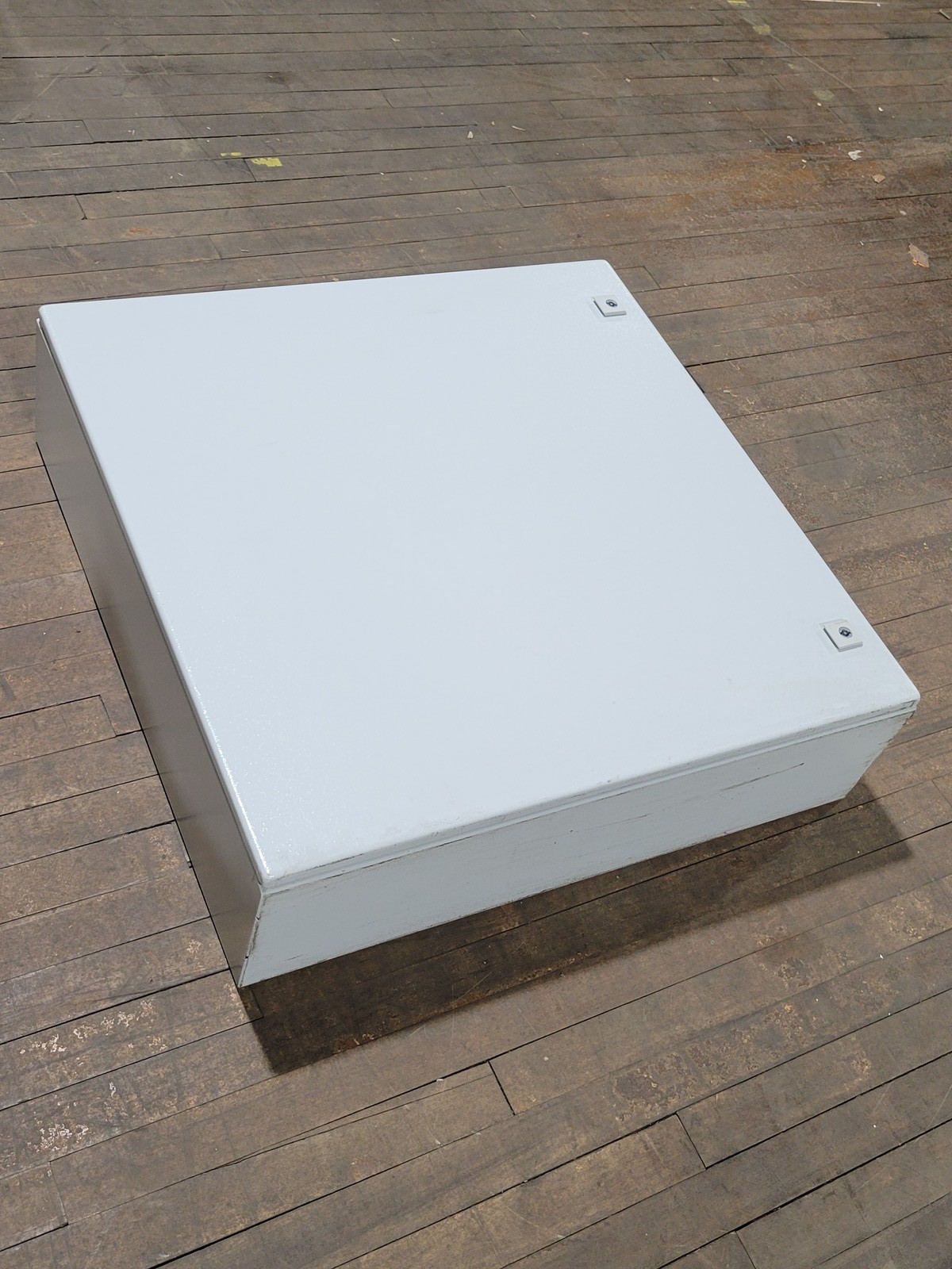 Rittal AE 1077 Enclosure Type 4 ISO 9001/14001 RoHS Compliant Box