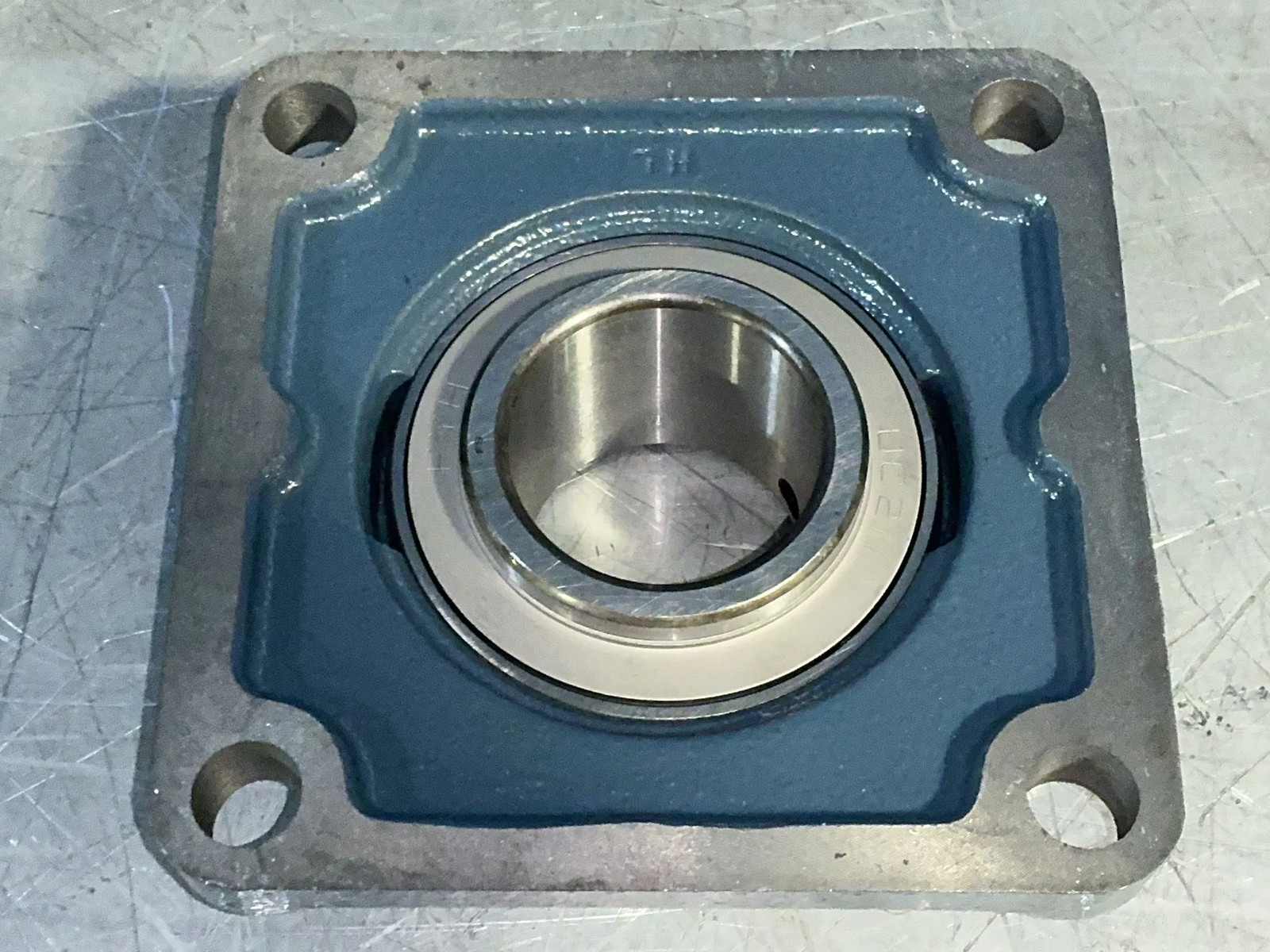 FYH FLANGE MOUNT BEARING FYH