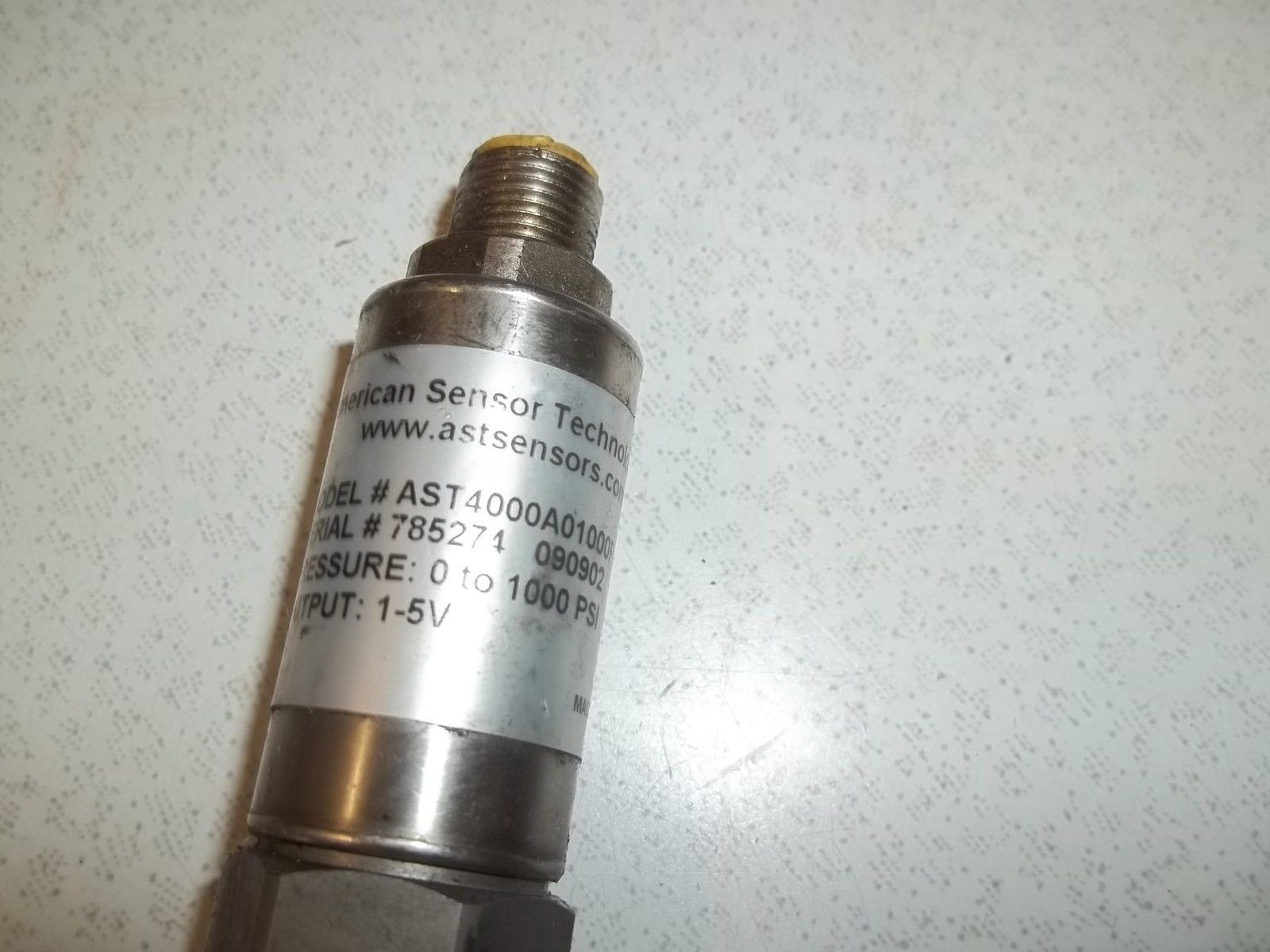 american pressure sensor ast40000a01000p3y0000 0-1000 psi 1-5 volt free shipping