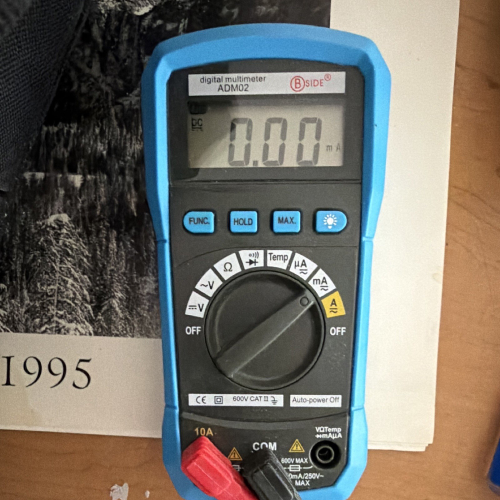 BSIDE ADM02 Digital Multimeter CAT II 600V Auto Power Off Backlight Data Hold
