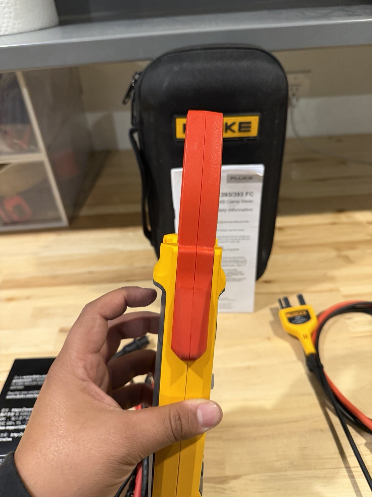 FLUKE 393 FC CAT III 1500V TRMS CLAMP METER W/ IFLEX PROBE & LEADS (TESTED)