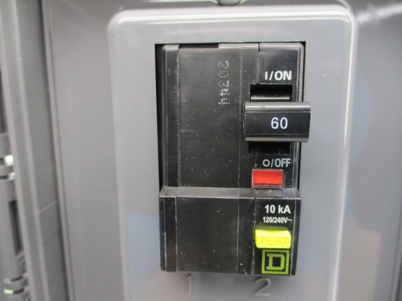 SQUARE D QOE260GFINM SER. G1 120/240VAC 60A NSNP