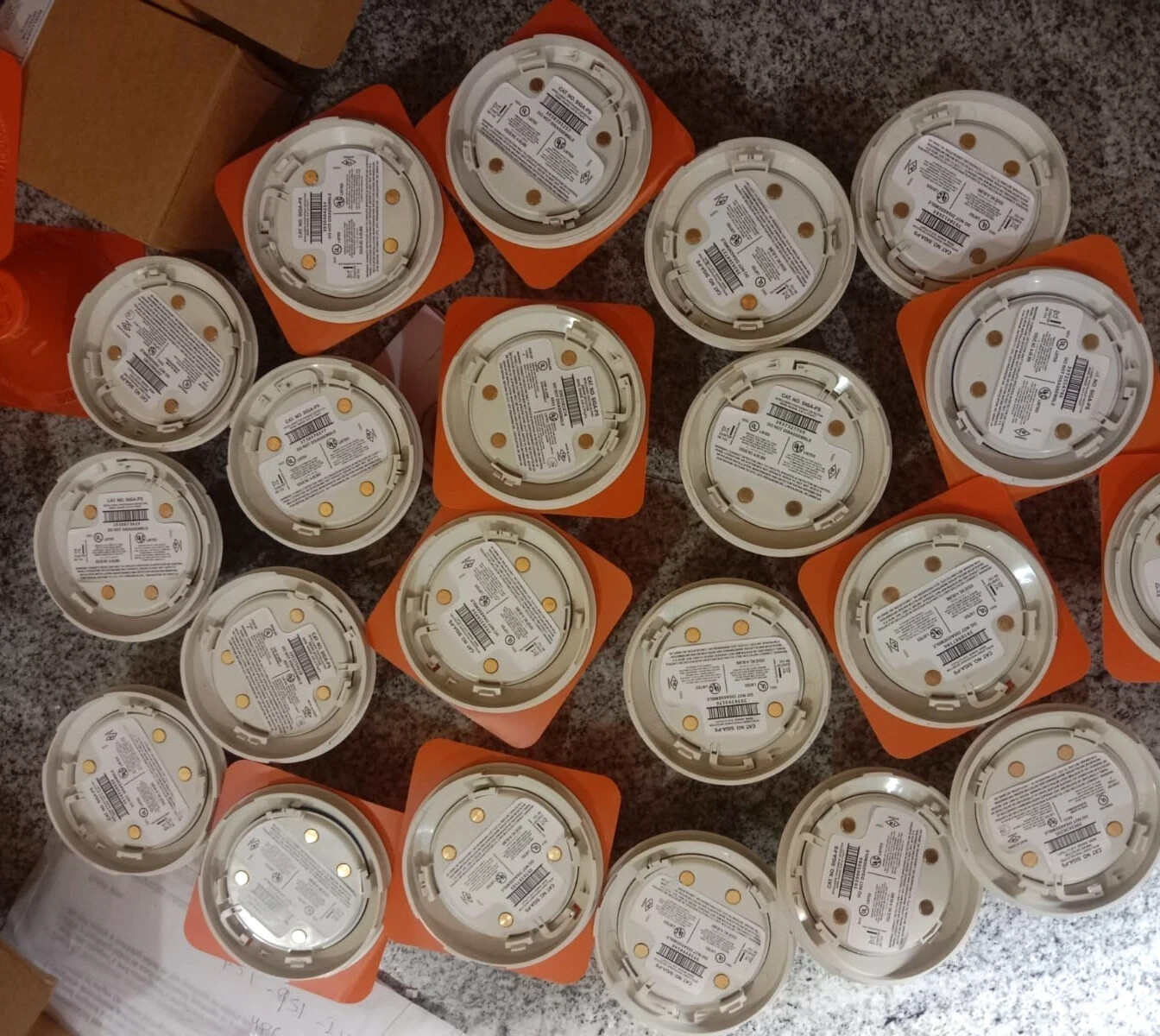 1x HFPO-11 Siemens Fire Alarms Detector with base HFPO11