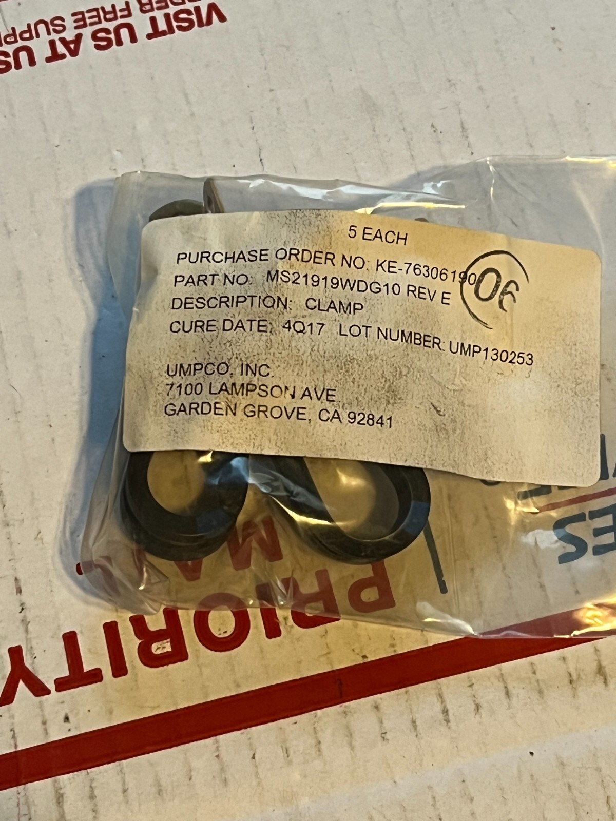 umpco ms21919wdg10 clamp nos bag of 5
