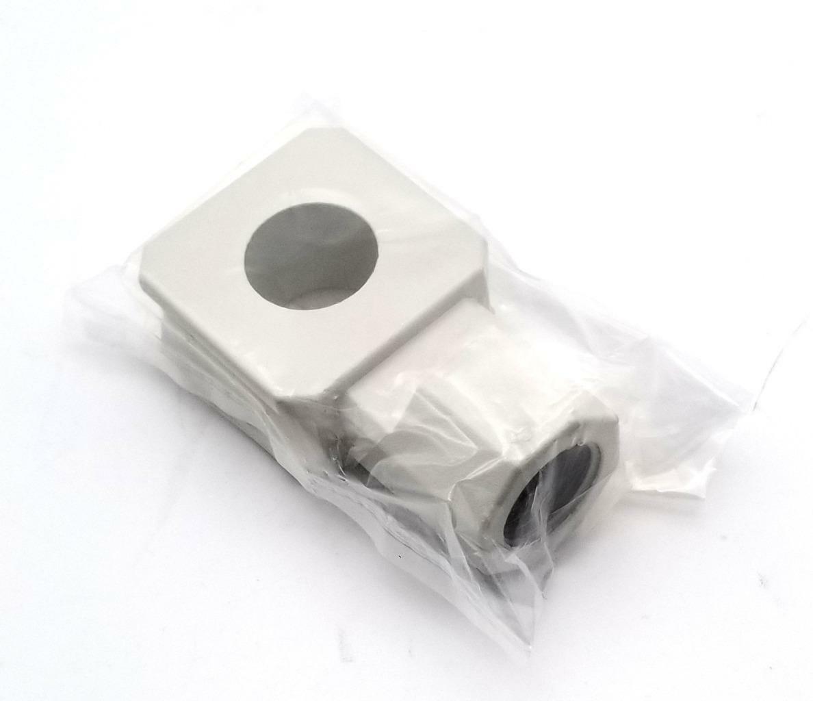SMC Y410-F03-A T-Type Spacer 1/2″ (7 Available)