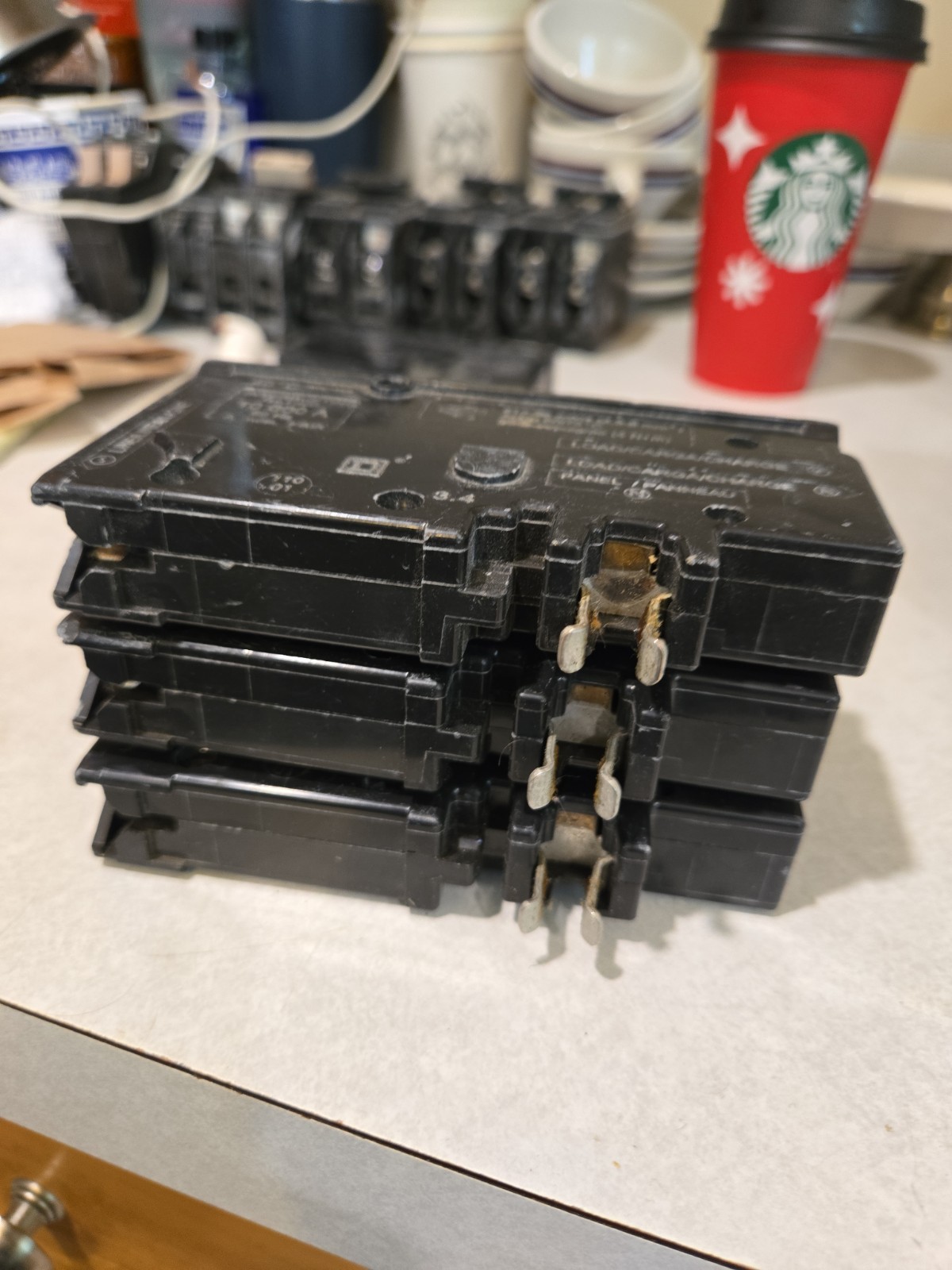 (3) Square D HOM120PCAFI Arc Fault Circuit Breaker Plug-On Neutral 20 amp USED