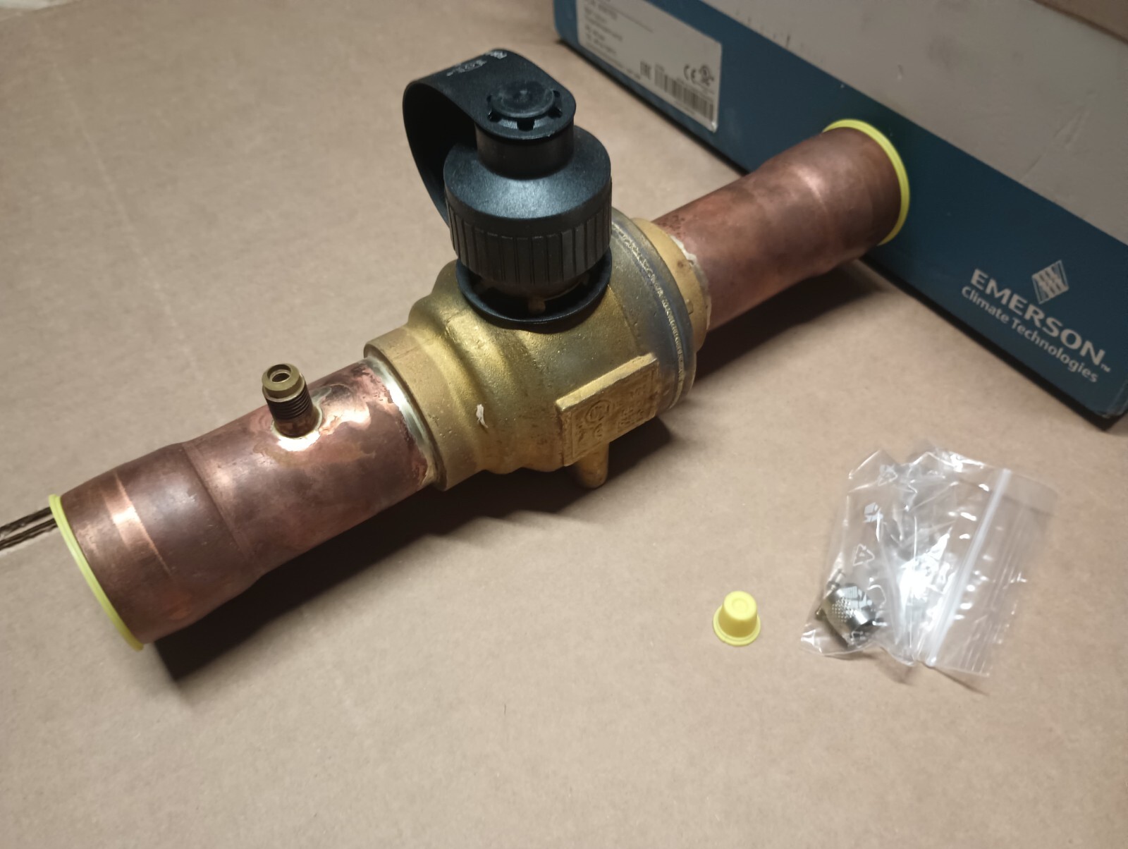 Emerson BVS 158 BALL VALVE, 1-5/8 ODF, VAL9766