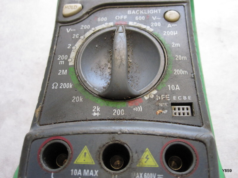 Green LCD Display Data Hold Function Digital Multimeter Velleman DVM850BL