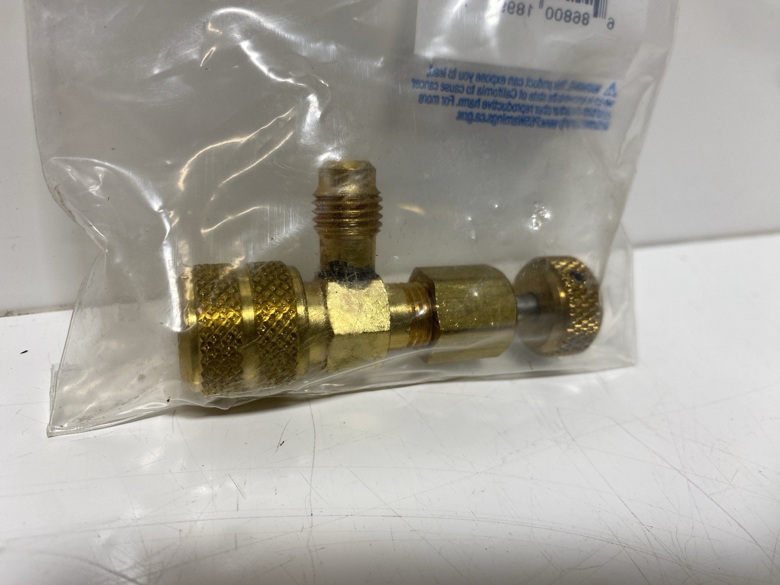 Yellow Jacket 18993 Core Depressor Valve 1/4″ MFL x 1/4″ FFL