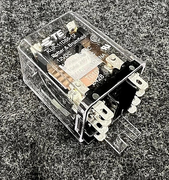 Power Relay 12VDC, DPDT, 10A, POTTER & BRUMFIELD / TE CONECTIVITY KUP-11D55-12