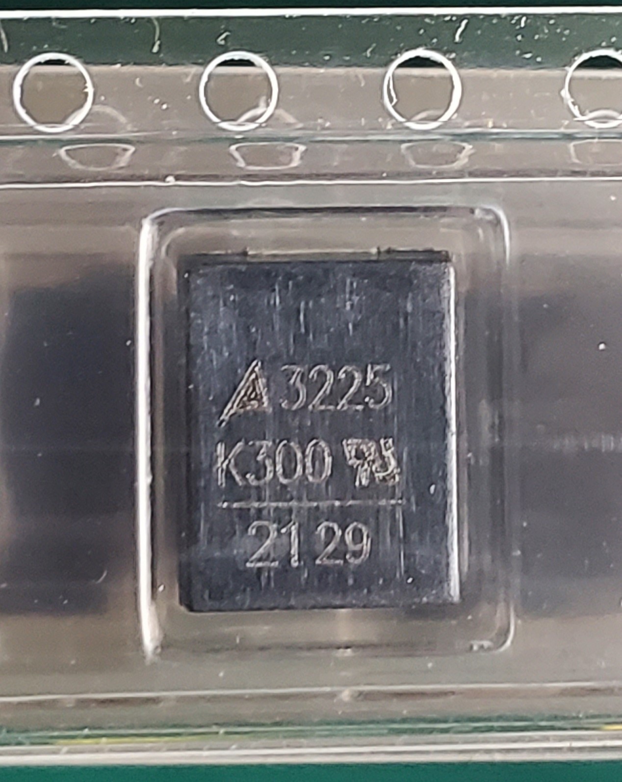 Approx 1000 Epcos CU3225K300G2K1 B72650M301K093 MOV 470V 400A