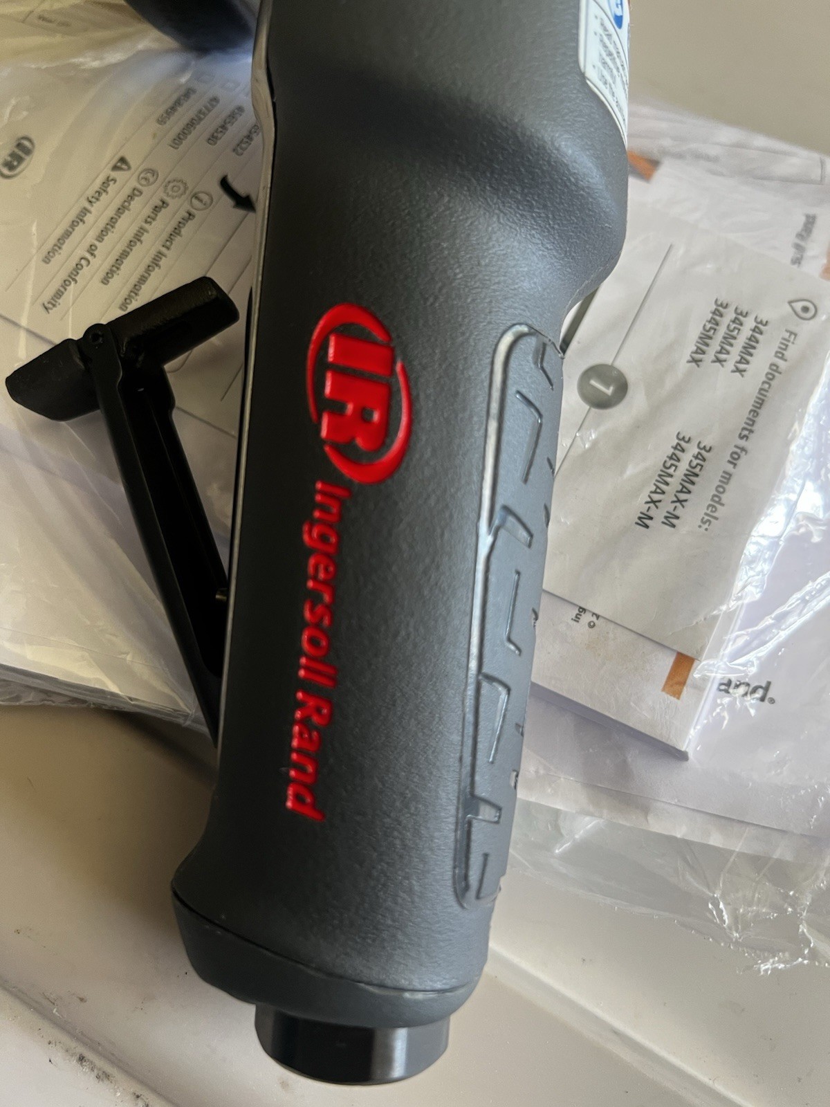 Ingersoll Rand 3445MAX Pneumatic Angle Grinder 4.5″ . New With Out Box.