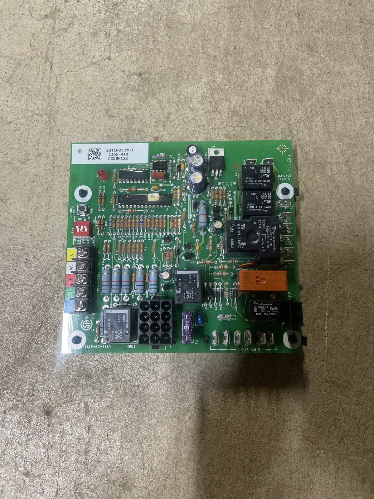 Goodman PCBBF132 OEM Furnace Control Circuit Board 1165-410