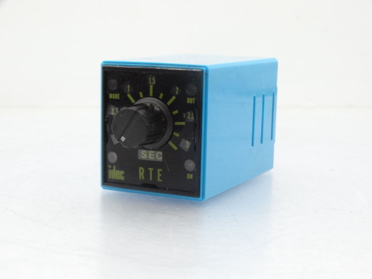 IDEC RTE-P11-120VAC Timer – Used