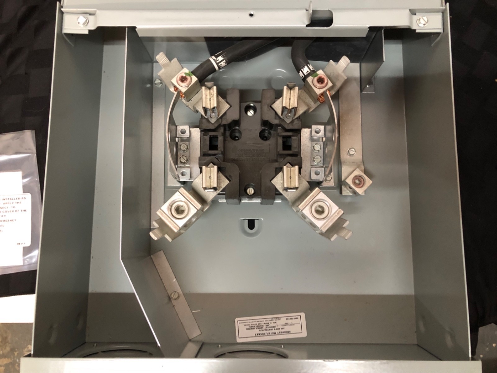 Midwest MNP700138 Meter Socket 200 Amp Electrical Base Open Box (Missing Cover)