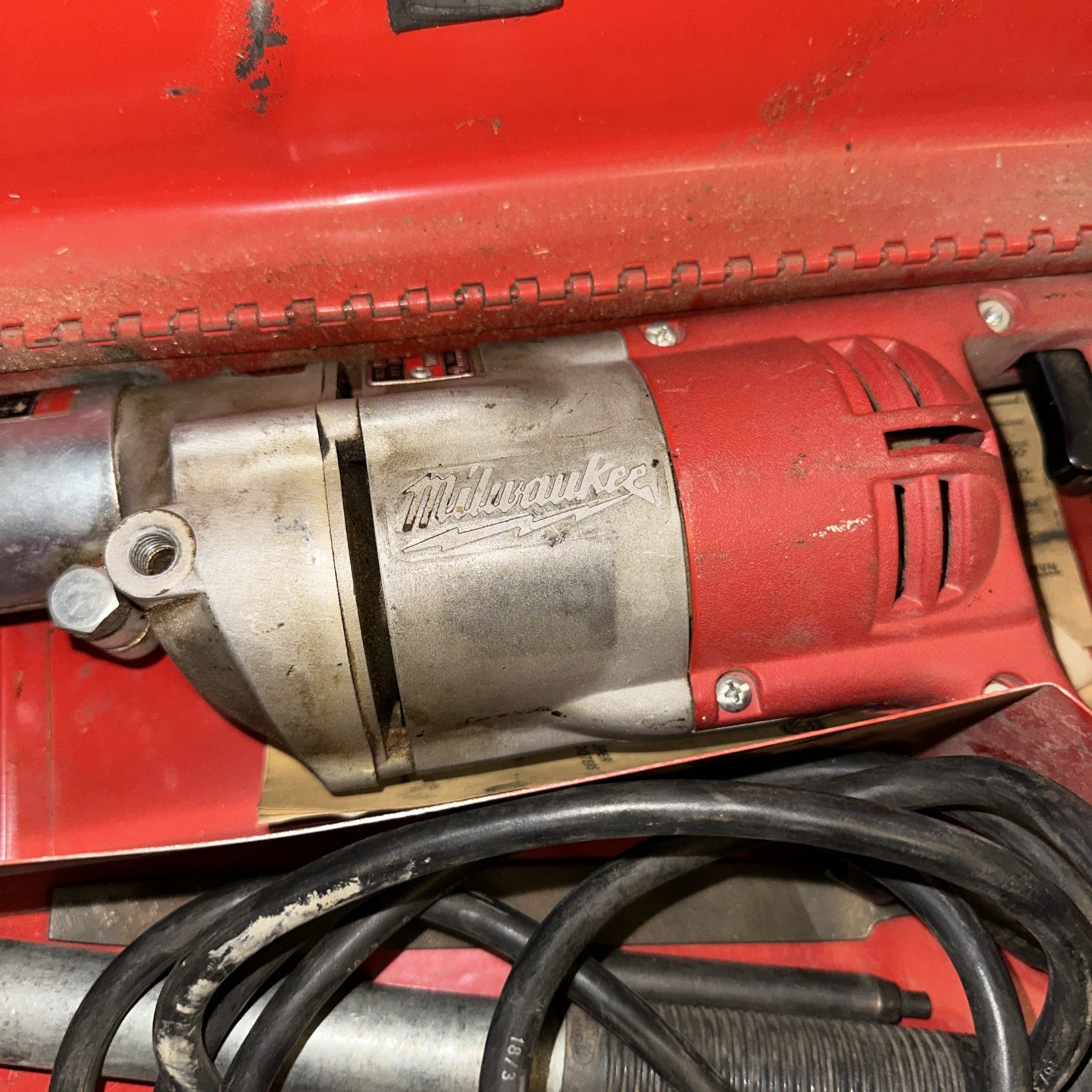 Milwaukee 1101-1 Heavy Duty 120V Corded 1/2″ Right Angle Drill 5397-2