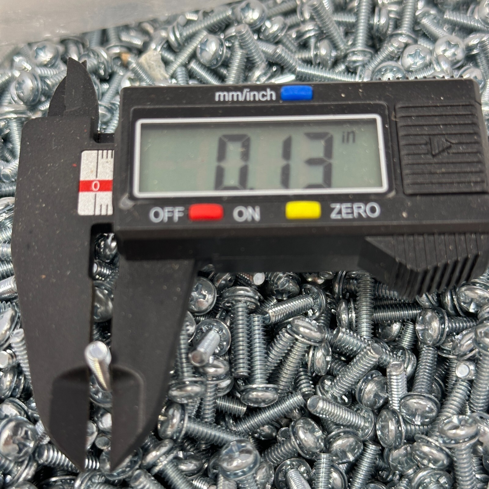 10lb 7oz Weighted 0.64″ Long 0.13″ Diameter 0.27″ Head Diameter Machine Screws