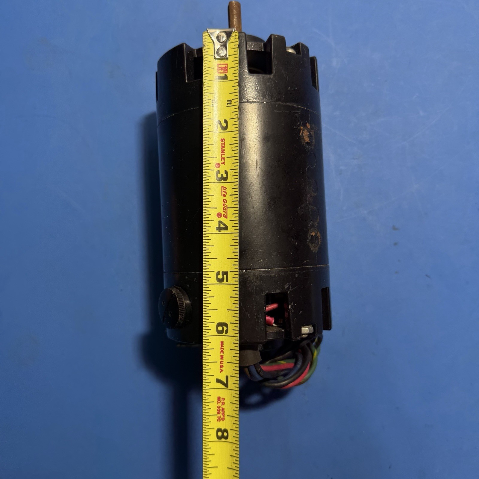 CLINCO 1/3 HP Universal Motor 115V 4500 RPM 5.5A Thermally Protected. Read