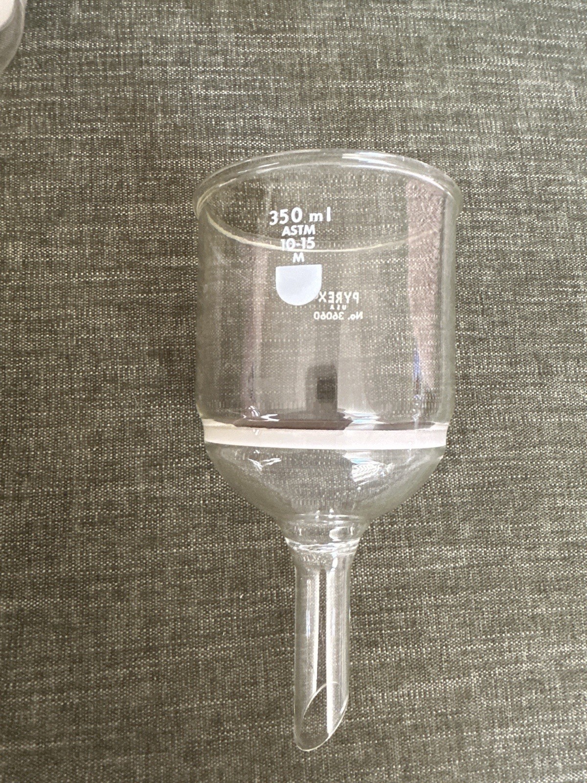 Chemglass & Pyrex Laboratory Filtration Funnels Lot G3 Fritted 600mL 350mL