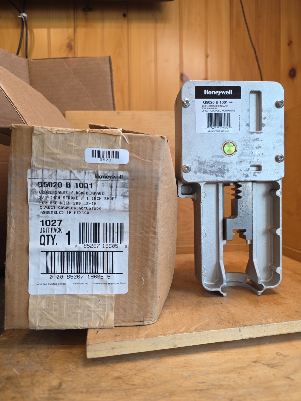 HONEYWELL Q5020 B 1001 GLOBE VALVE Linkage *WE*SHIP*TODAY*