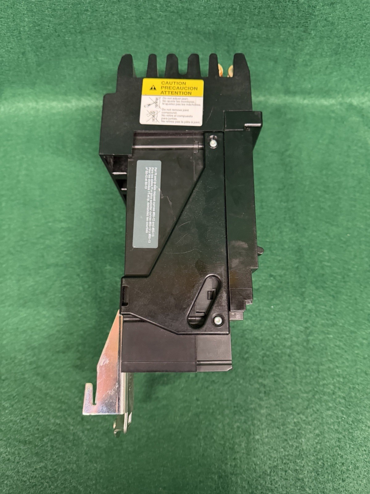 Surplus Pre-owned Square D JJA36250U31X -3P 600V 250A 65K I-Line Circuit Breaker
