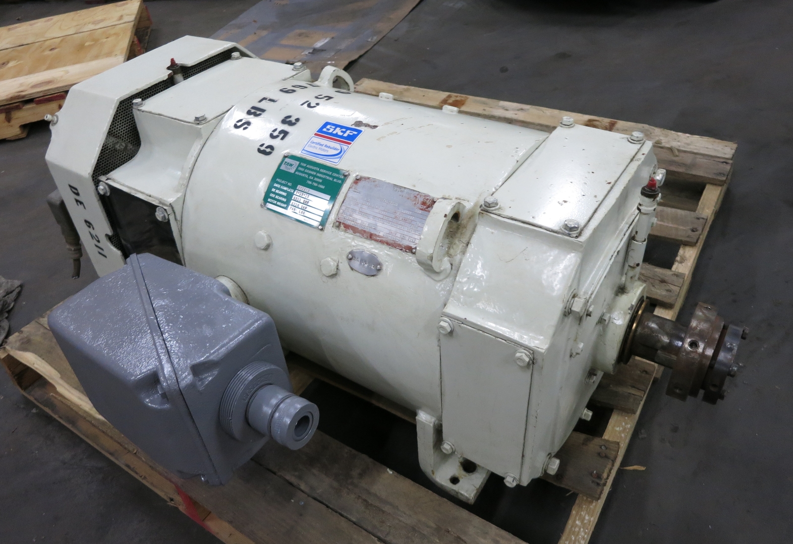 GE KinaMatic DC Motor 20HP 500V 1750/2300 RPM TEFC 20 HP 32.8A CD328AT