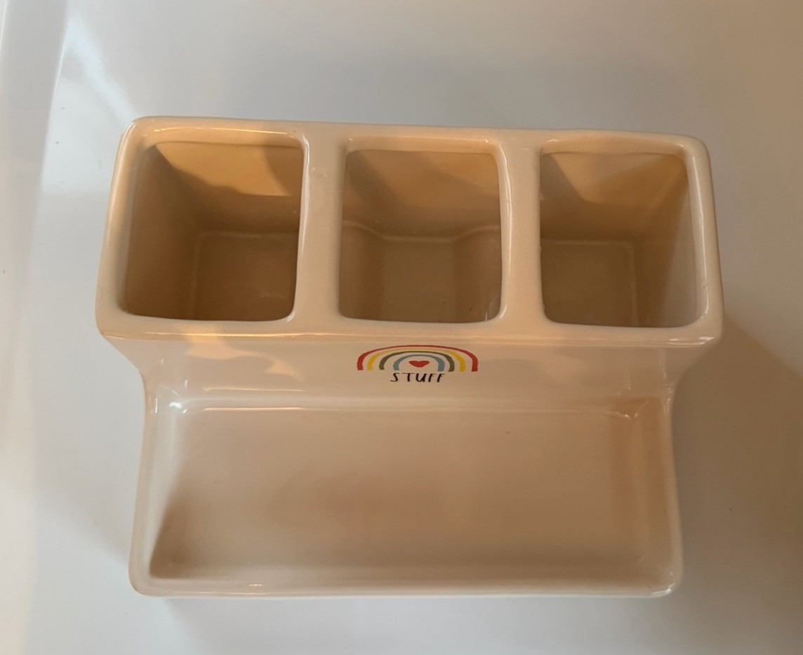 Rae Dunn *STUFF* White Ceramic Organizer, Stationary Or Makeup Brushes, 8.25”