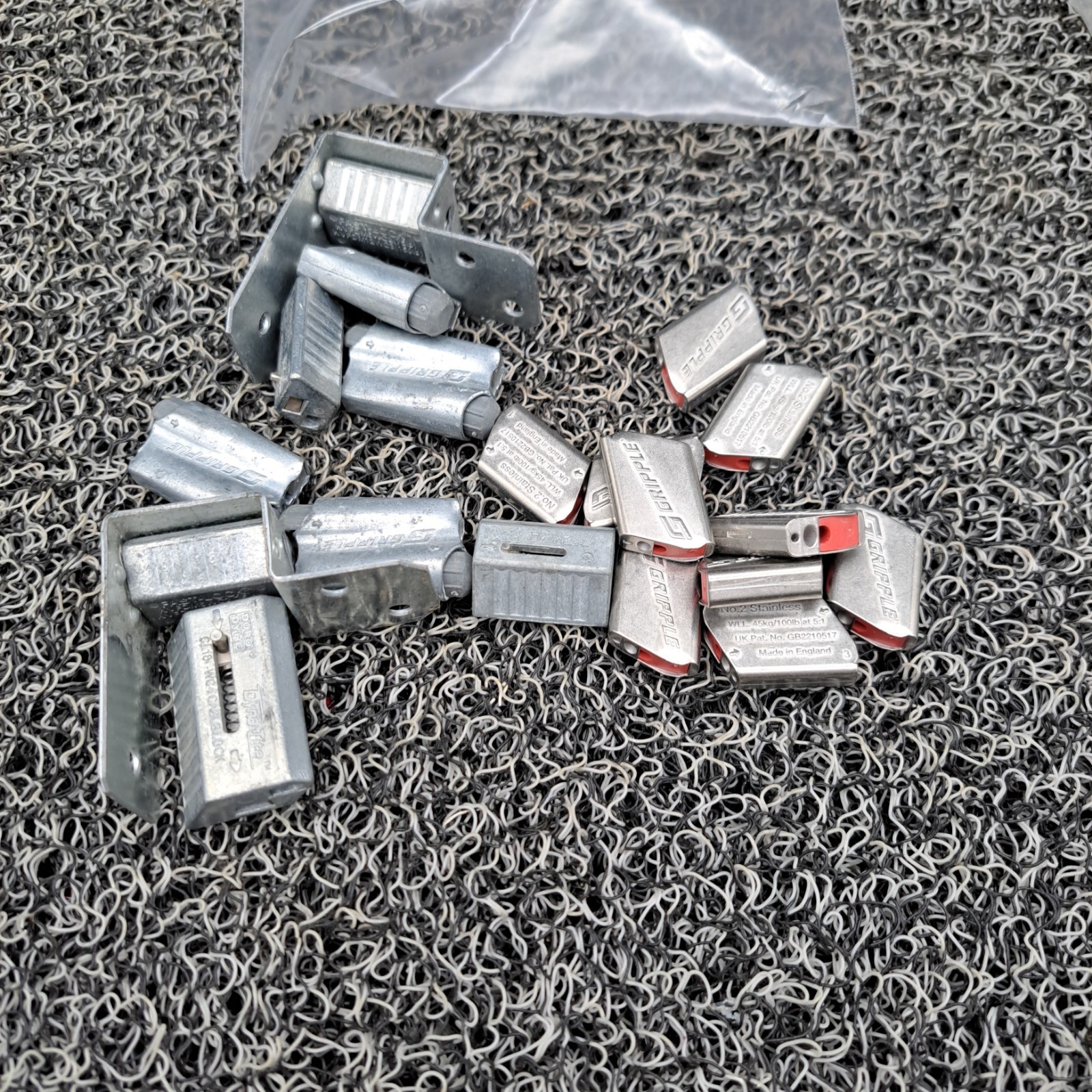 Gripple & Duro Dyne Grip Cable Locks 20 Assorted