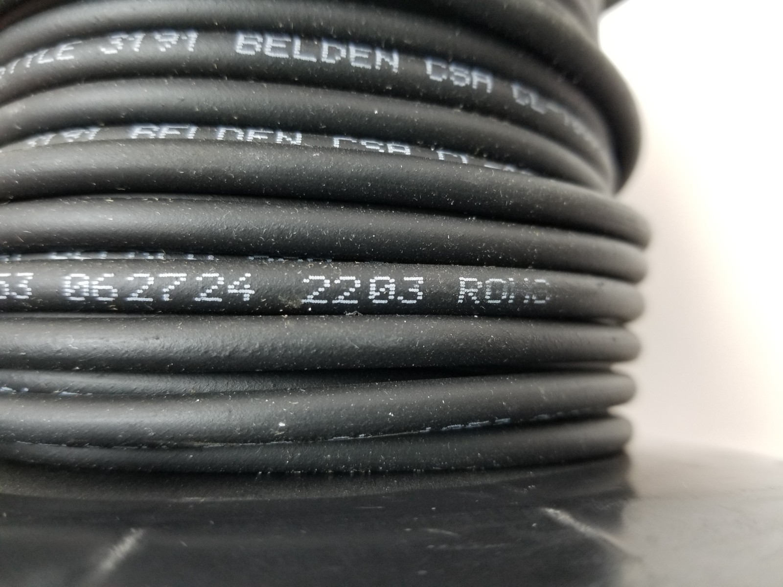 100ft Belden 34412 010(BLK) Hook-Up Wire 12AWG CSPE Insulation 600V Black NEW