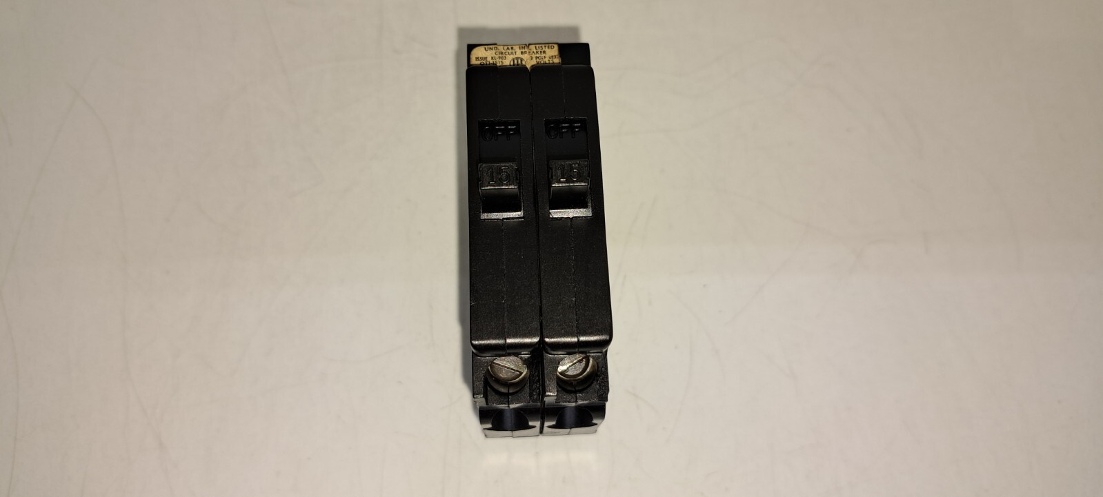 ITE QT1-1515 TANDEM 15 AMP Circuit Breaker EQ-T QTI-1515 Closed Clip FLAW
