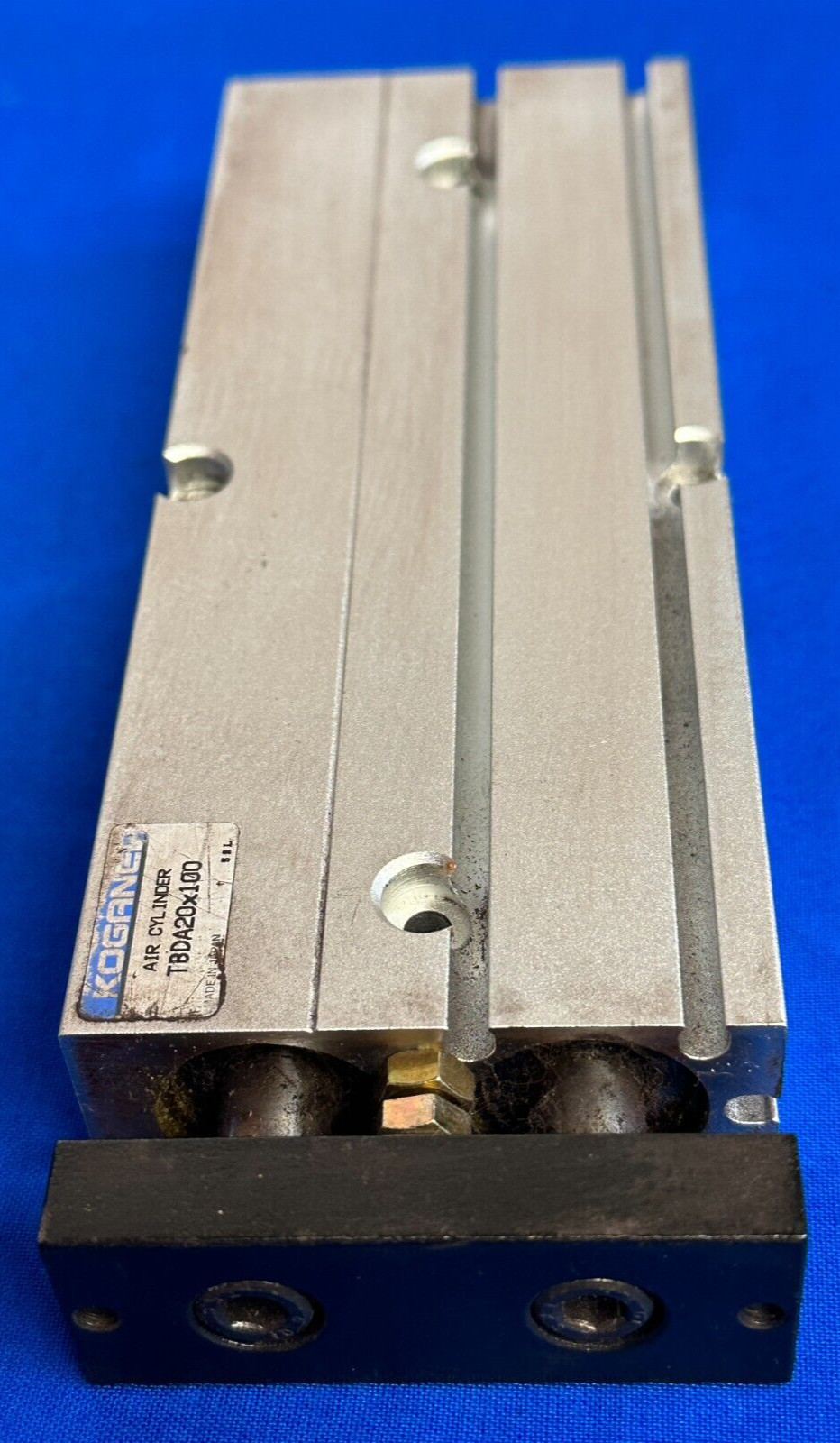 KOGANEI AIR CYLINDER TBDA20X100 TWIN ROD 20MM BORE 100MM STROKE