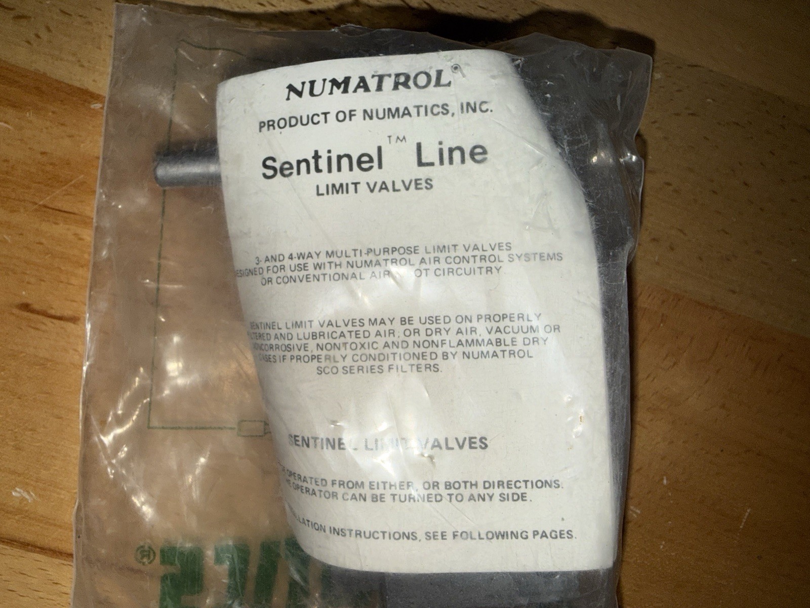 Numatrol LR3-0201 Sentinel Line 3-Way Pneumatic Limit Valve NOS Sealed