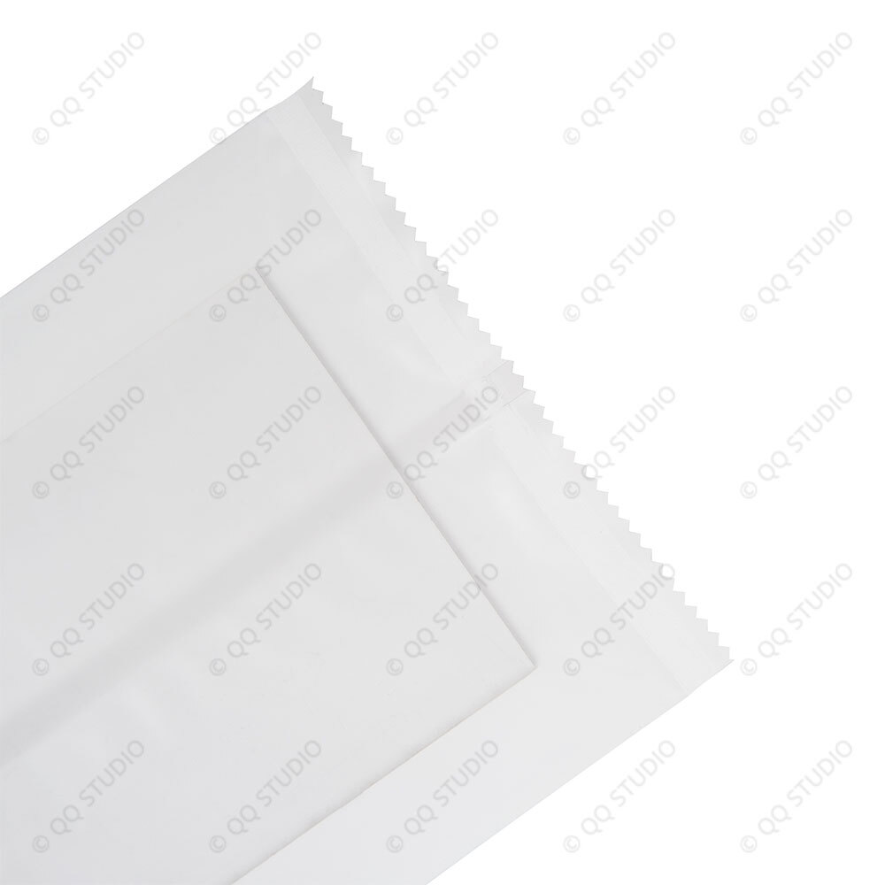 5.5×7.75in Matte Frosted Clear Mylar Back Central Seal Bag w/ Machine